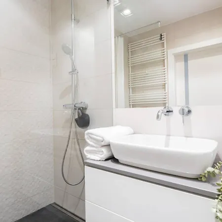 Apricot 3 Room Apartment Bobrowiecka Mokotow Варшава Екстер'єр фото